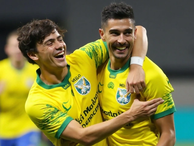 Cicinho declara Palmeiras a melhor equipe do Brasil em 2025